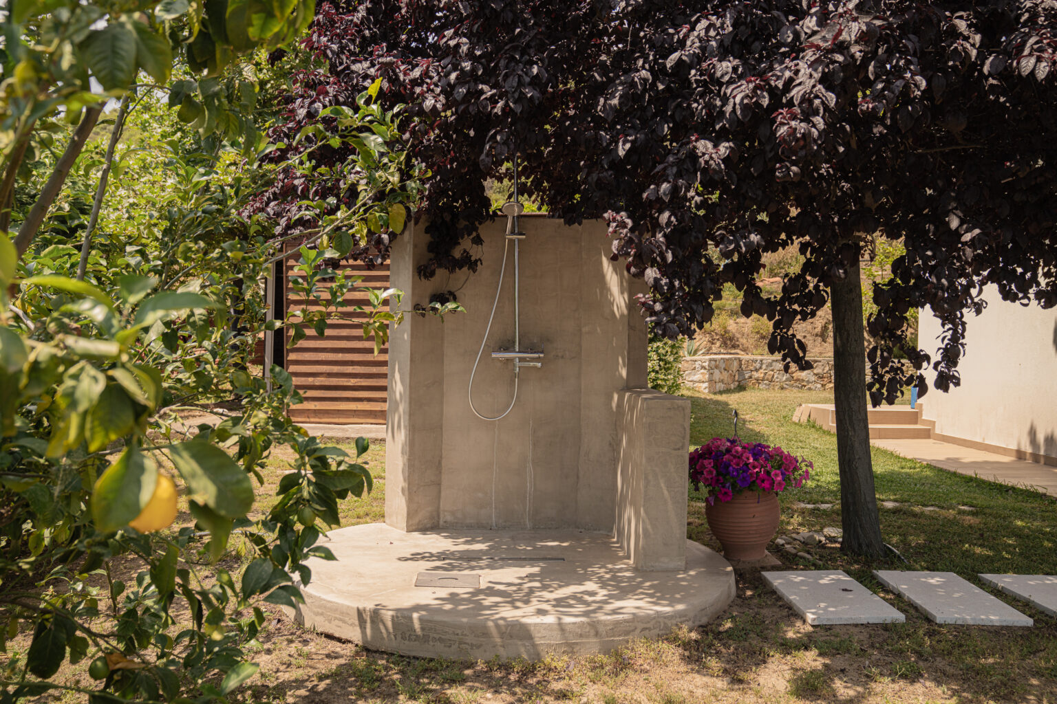 Εξωτερικό Ντους και Σημεία Χαλάρωσης